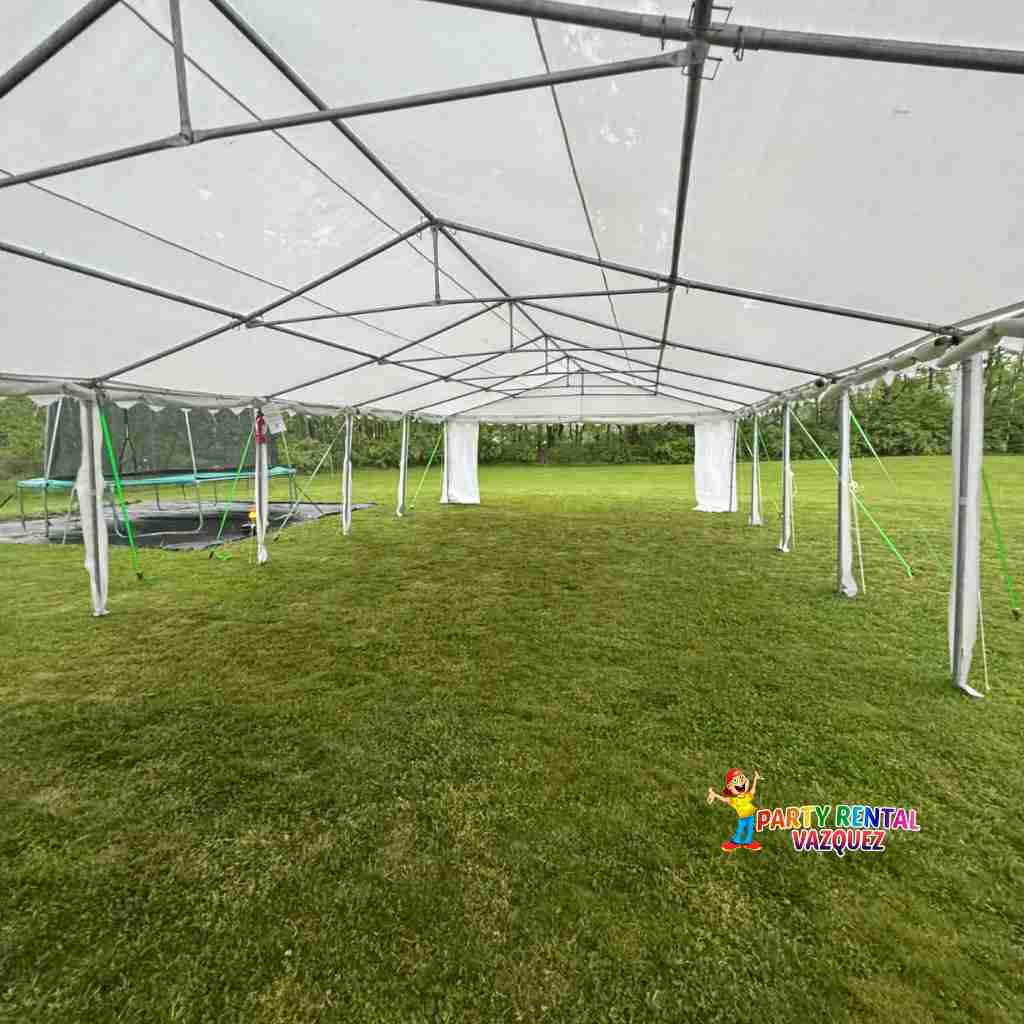 White 20x32 party tent professionally installed by Party Rental Vazquez for weddings, graduations, birthdays and outdoor celebrations in Columbus, Indiana.